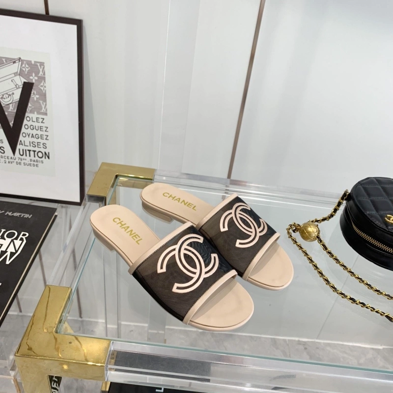 Resilient Chxnxl Slippers 130683