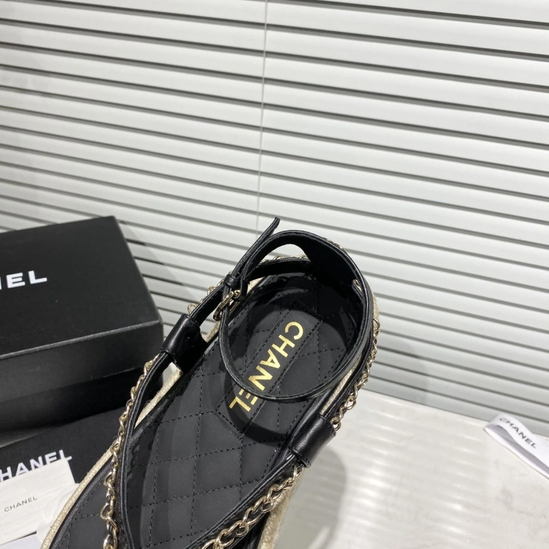 Refined Chxnxl Sandals 131219