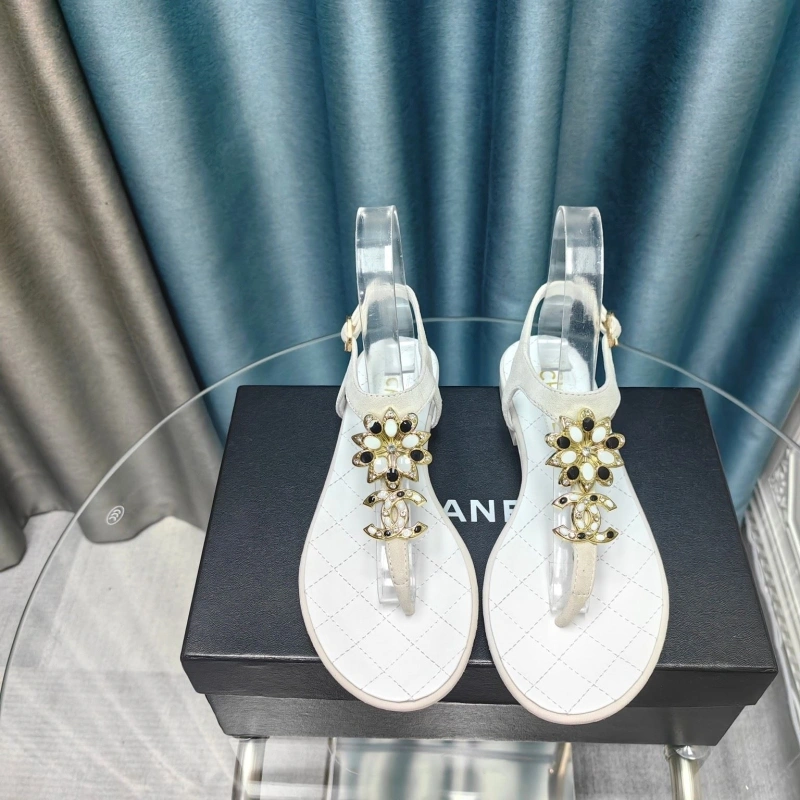 Unique Chxnxl Sandals 131212