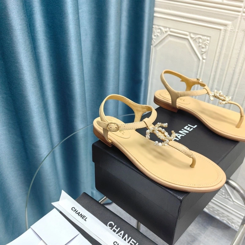 AllSeason Chxnxl Sandals 131204