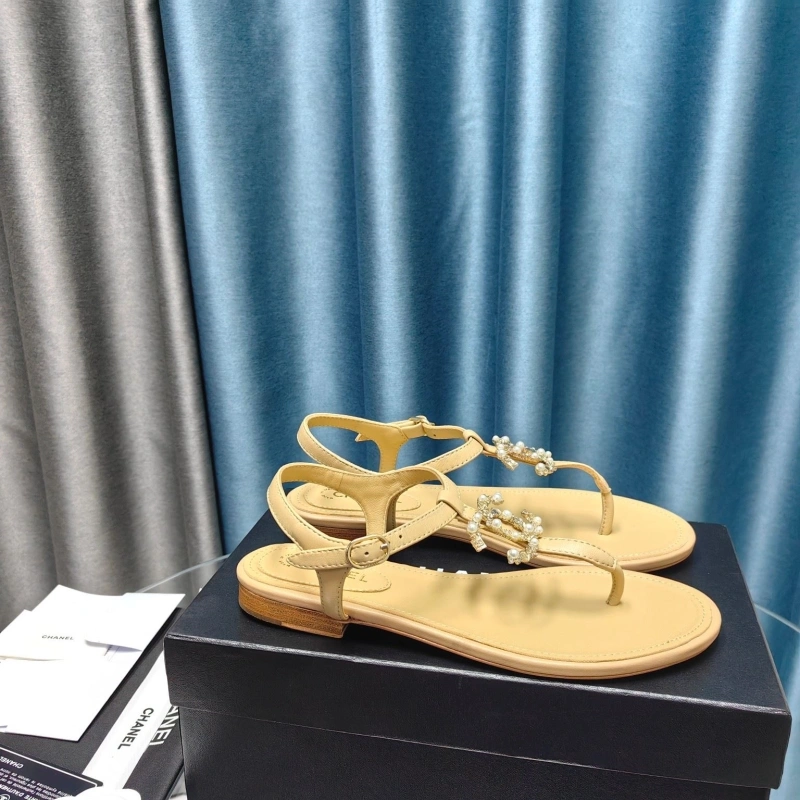 AllSeason Chxnxl Sandals 131204