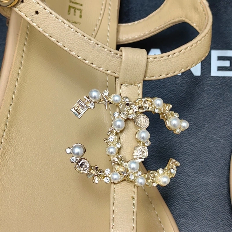 AllSeason Chxnxl Sandals 131204