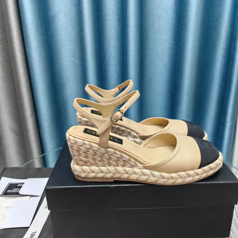 HighQuality Chxnxl Sandals 131184