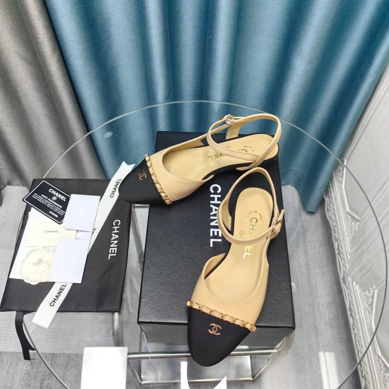 Chxnxl Sandals Vibrant 131180