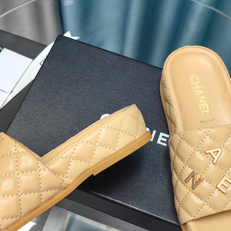 NewStyle Chxnxl Slippers 130653
