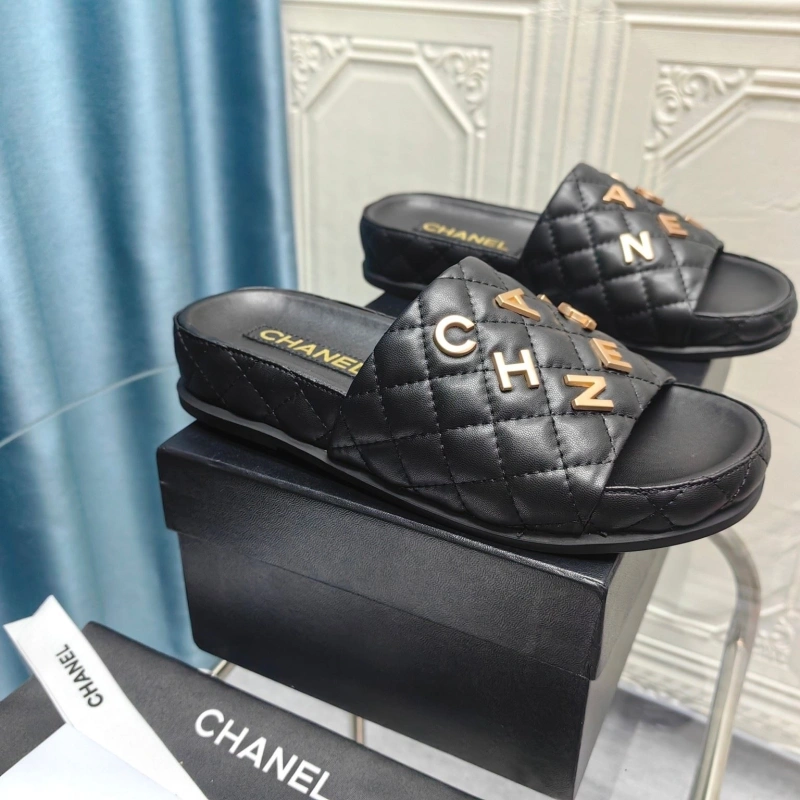 Chxnxl Slippers Bold 130655