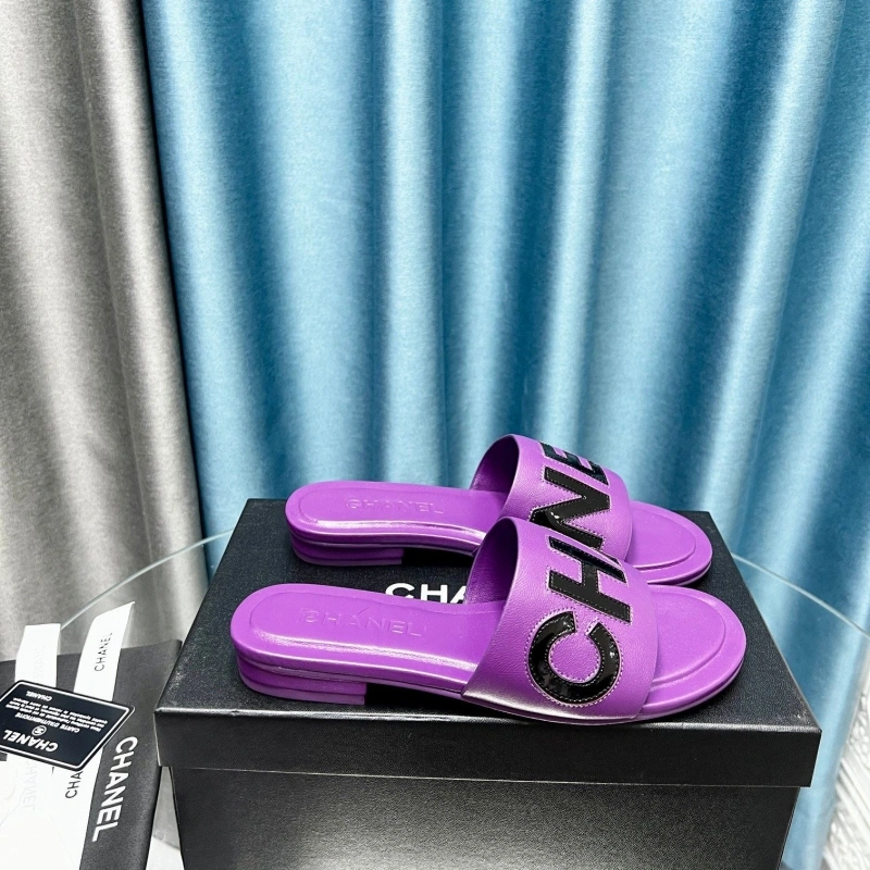 Breathable Chxnxl Slippers 130639