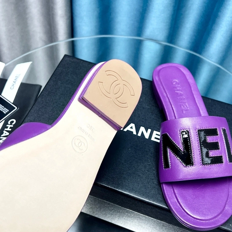 Breathable Chxnxl Slippers 130639