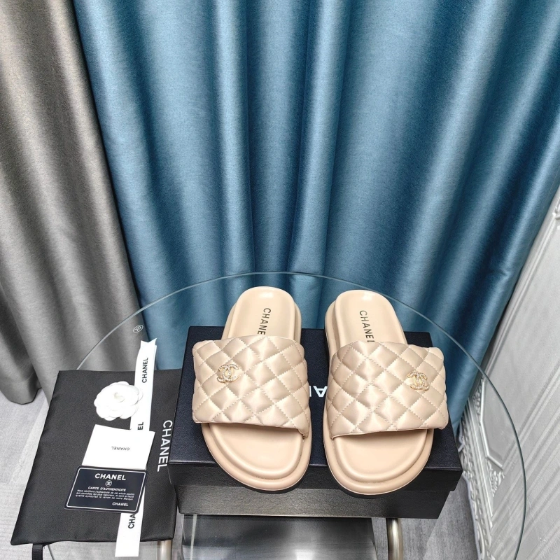 Chxnxl Slippers Bold 130646