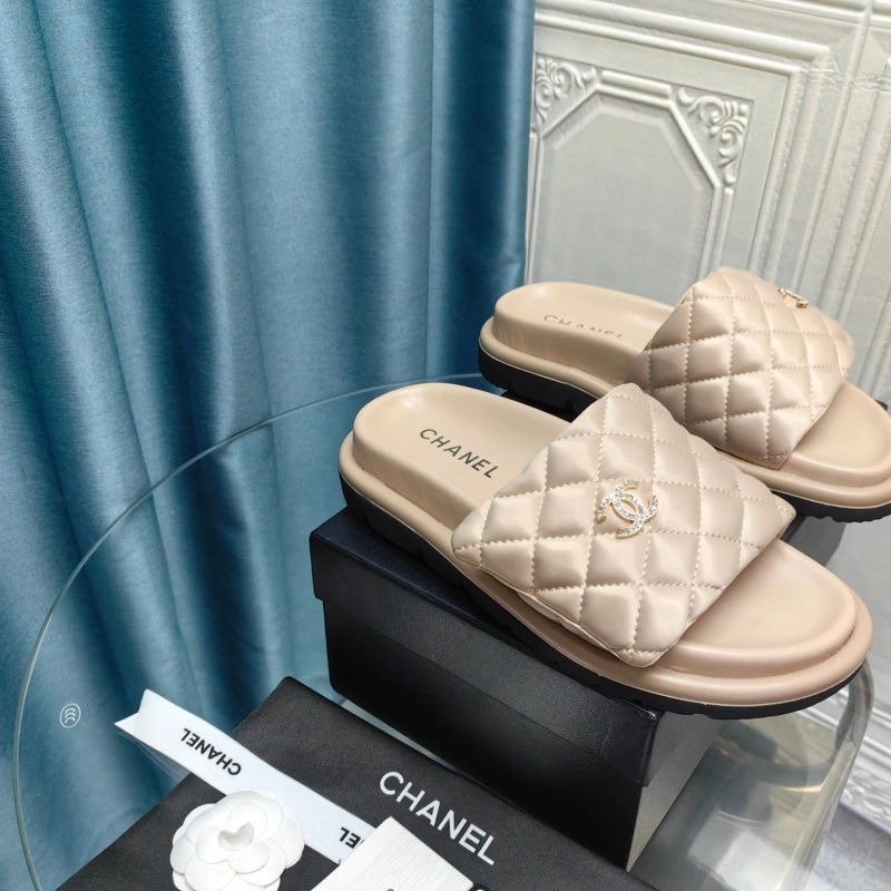 Chxnxl Slippers Bold 130646