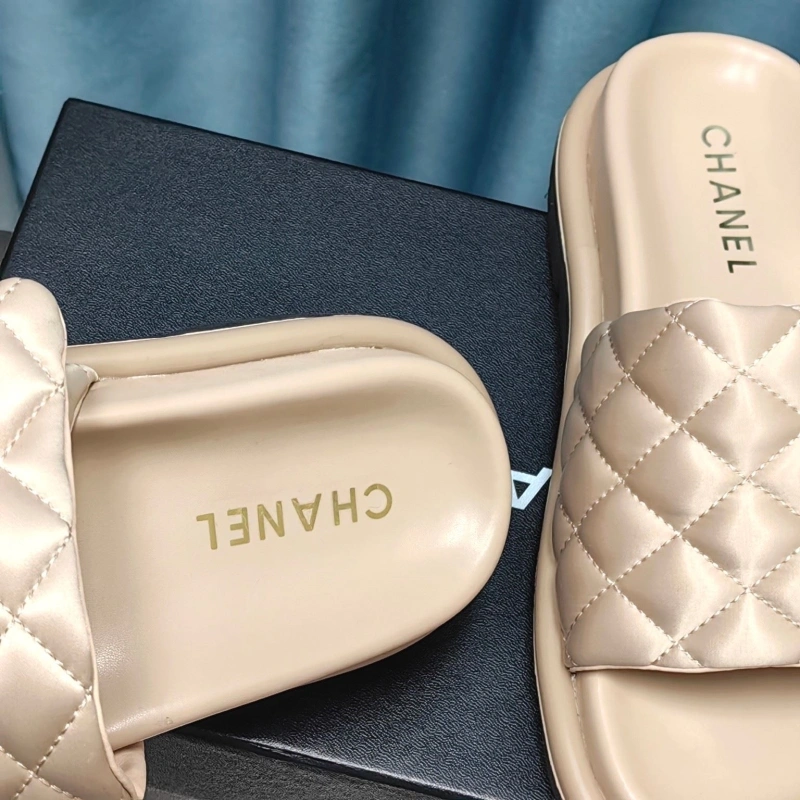 Chxnxl Slippers Bold 130646