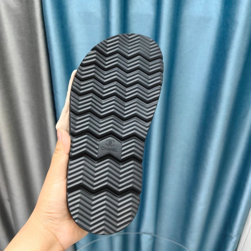Chxnxl Slippers Bold 130646