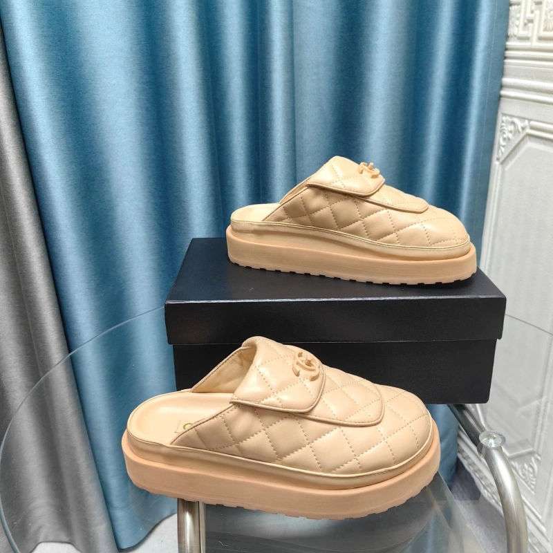 GoodFit Chxnxl Slippers 130618