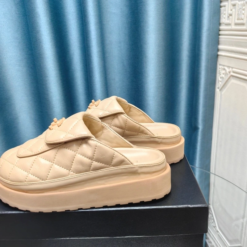 GoodFit Chxnxl Slippers 130618