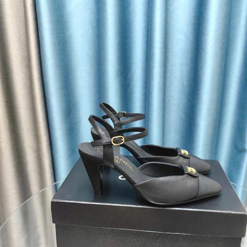 Chxnxl Sandals WellDesigned 131162