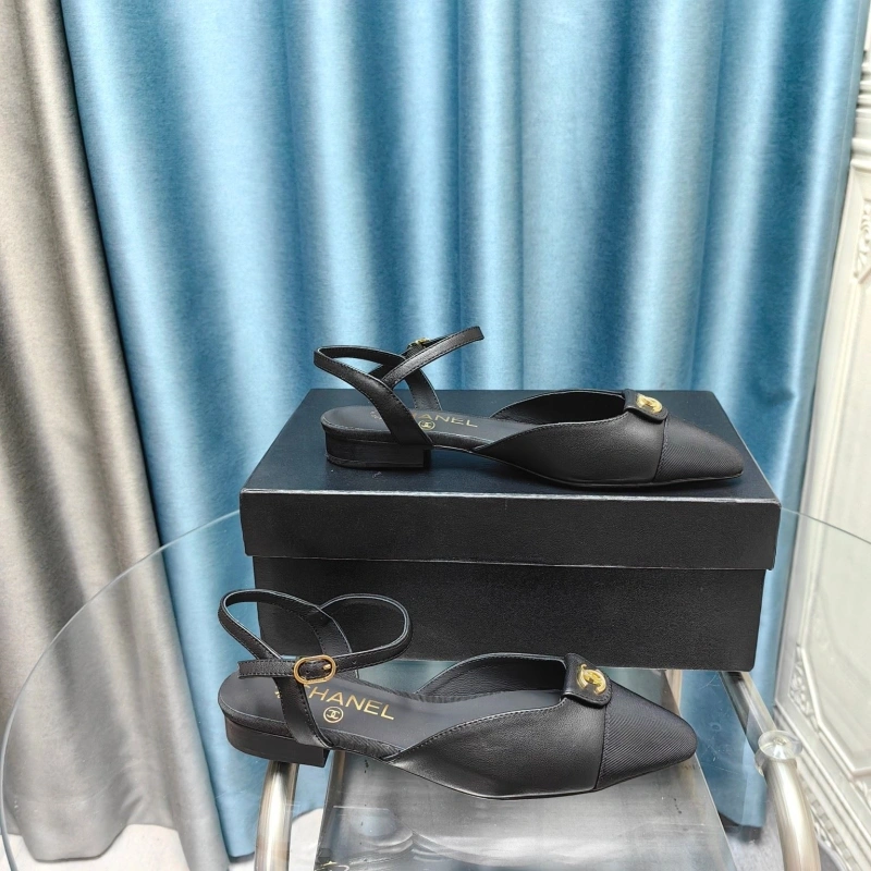 Bold Chxnxl Sandals 131158