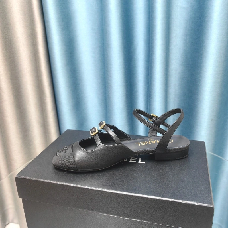 Flexible Chxnxl Sandals 131143
