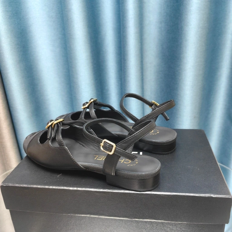 Flexible Chxnxl Sandals 131143