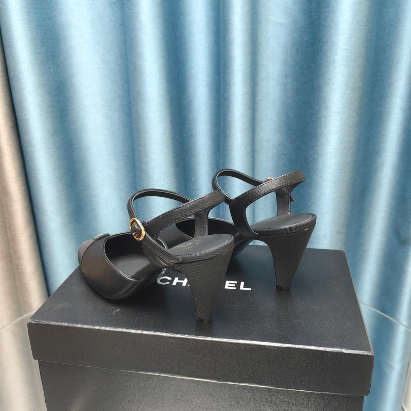 Affordable Chxnxl Sandals 131147
