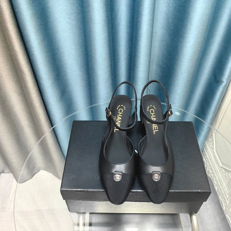 Chxnxl Sandals UrbanStyle 131137