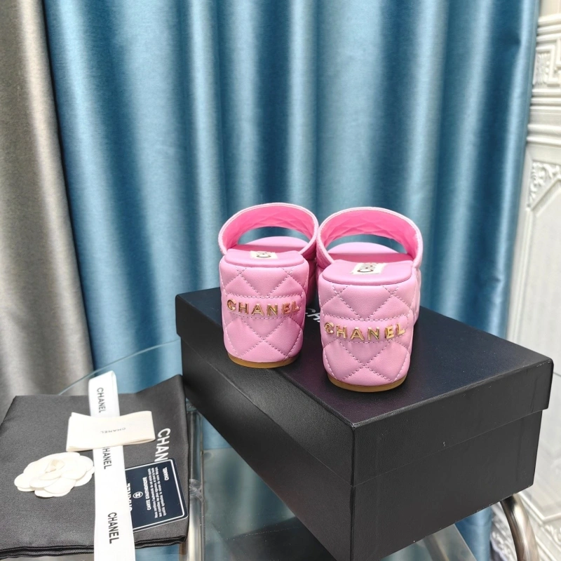 Resilient Chxnxl Sandals 131135