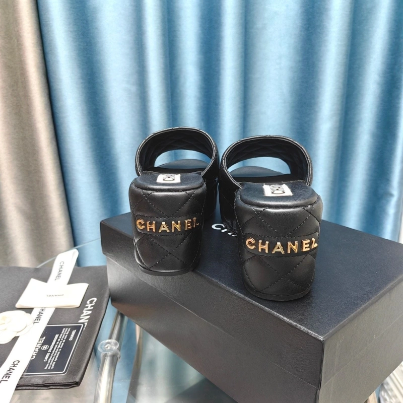 Resilient Chxnxl Sandals 131150