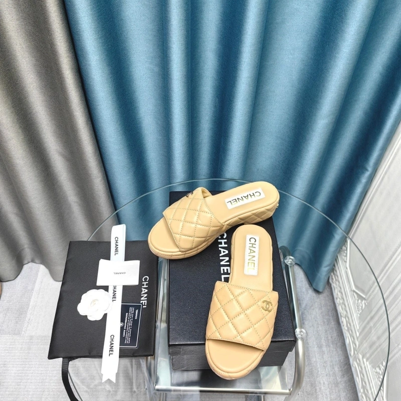 Resilient Chxnxl Sandals 131129