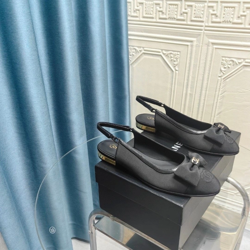 Modern Chxnxl Flat Shoes 131780