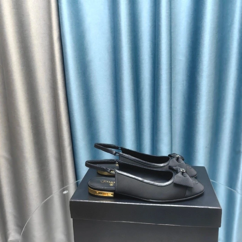 Modern Chxnxl Flat Shoes 131780