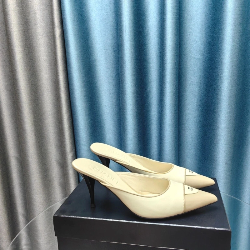 Sleek Chxnxl High Heels 131548