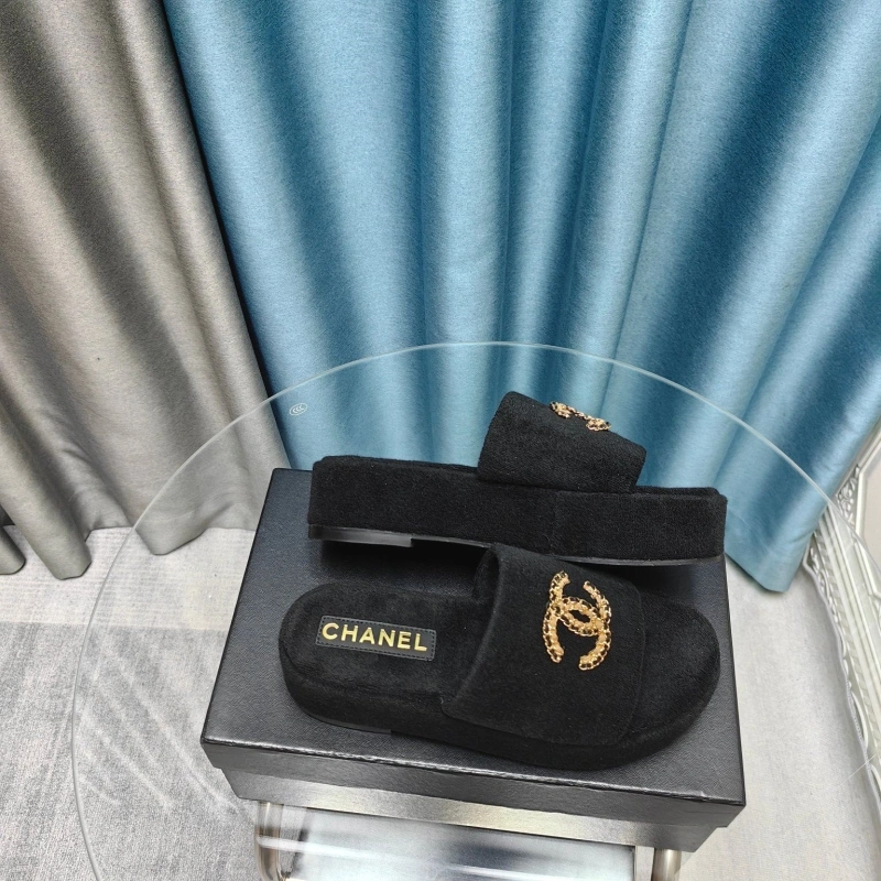 Sophisticated Chxnxl Slippers 130615