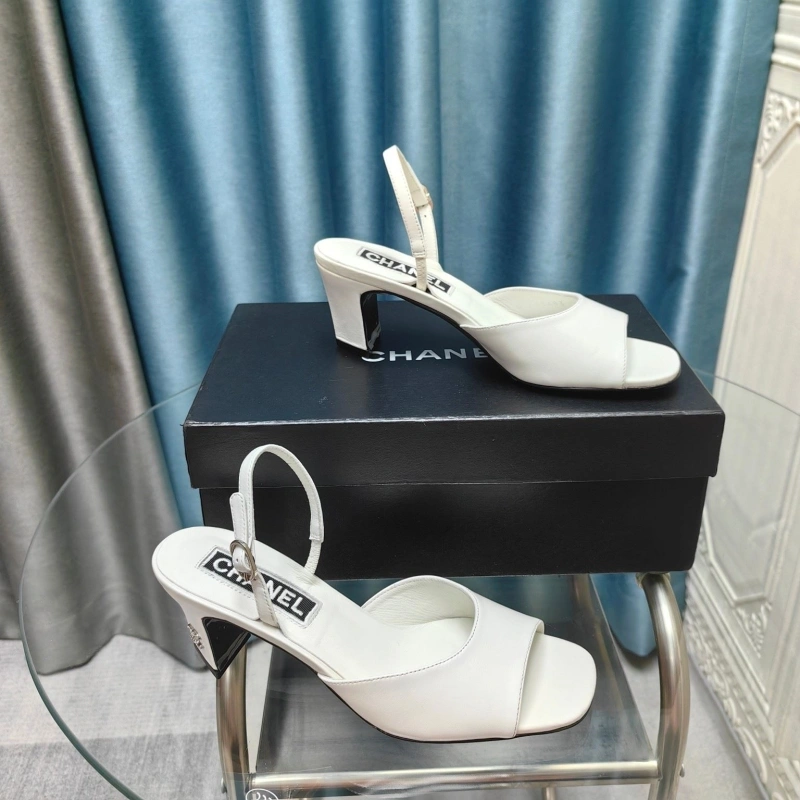 Classic Chxnxl Sandals 131122