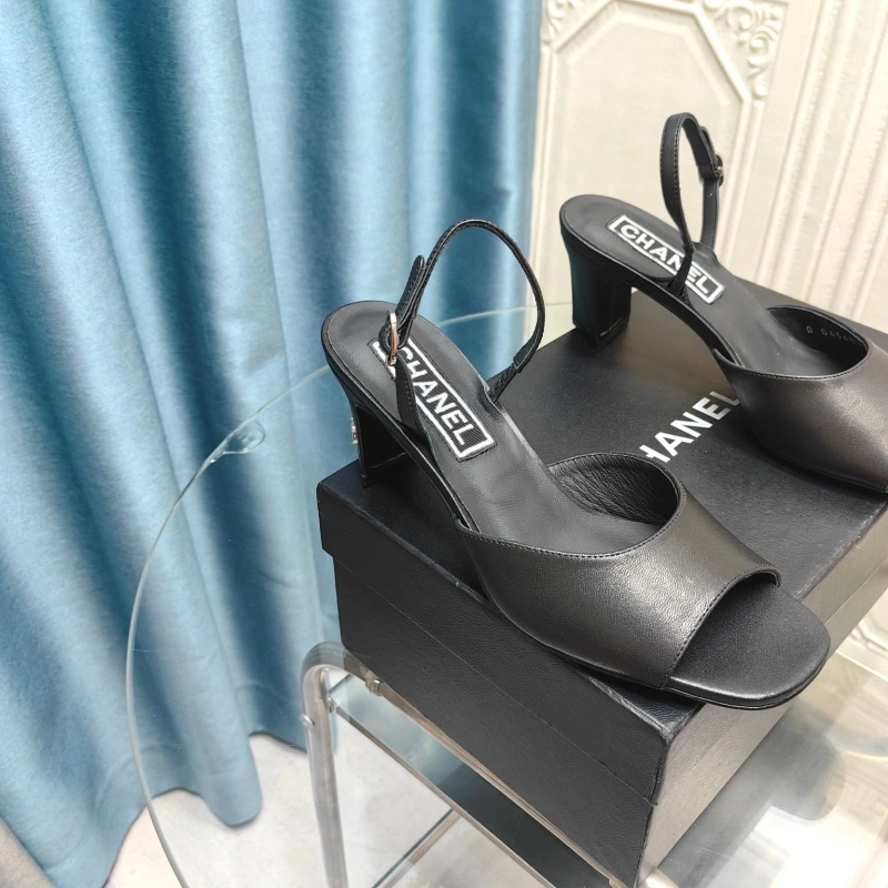 Chxnxl Sandals Refined 131121