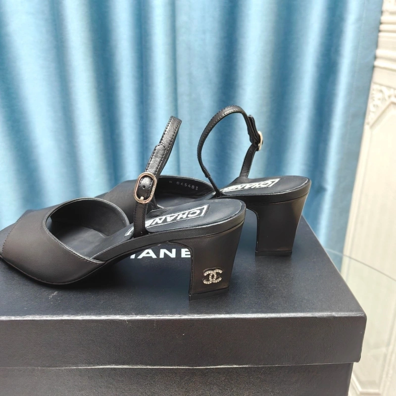 Chxnxl Sandals Refined 131121