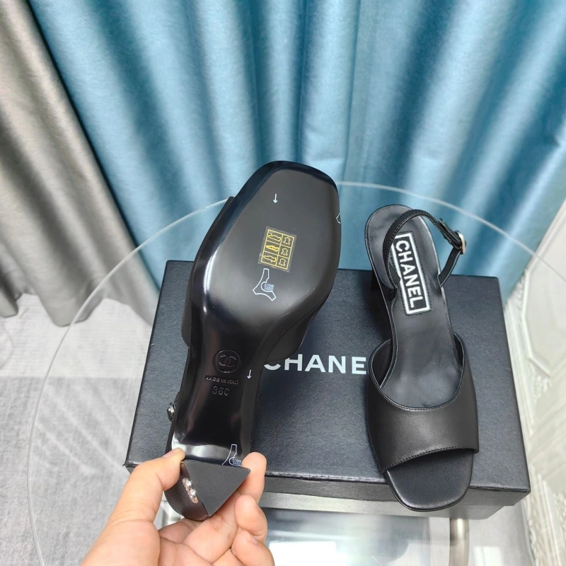 Chxnxl Sandals Refined 131121