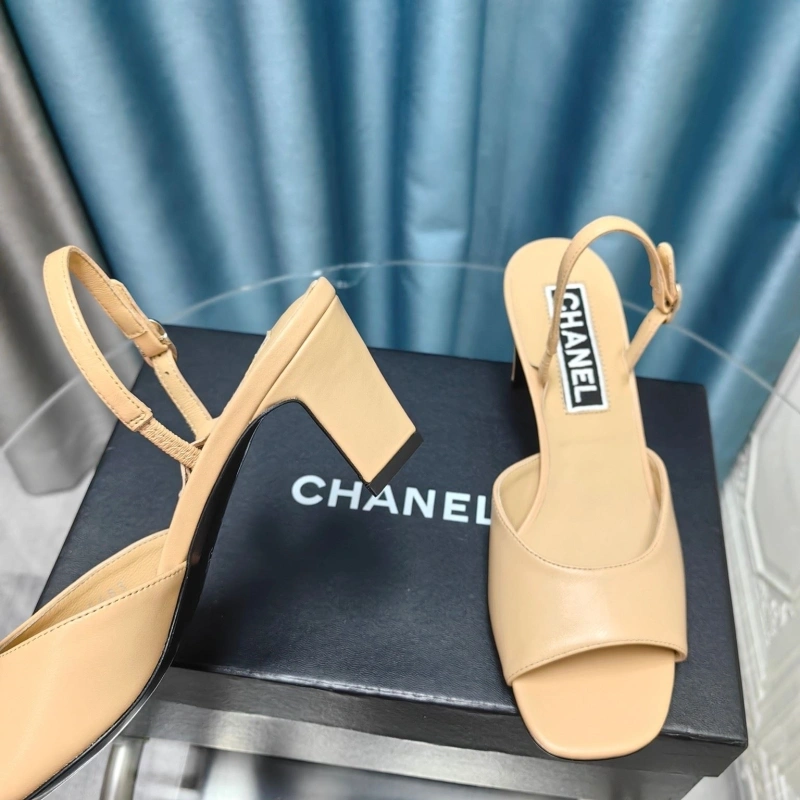 Modern Chxnxl Sandals 131120