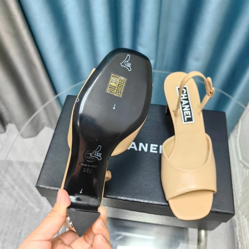 Modern Chxnxl Sandals 131120