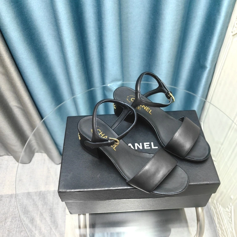Lightweight Chxnxl Sandals 131109