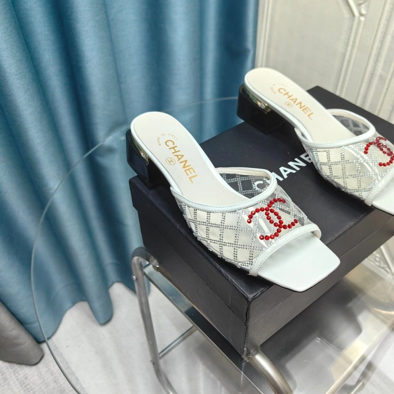 Reliable Chxnxl Slippers 130591
