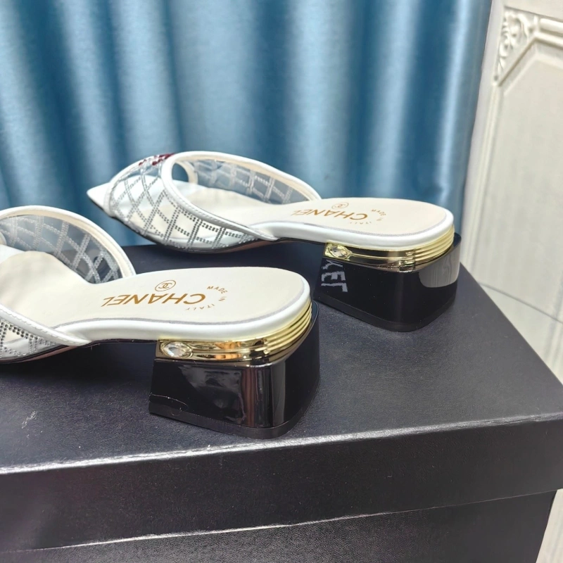Reliable Chxnxl Slippers 130591