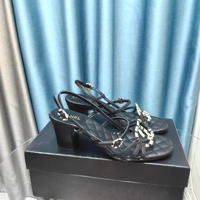 Flexible Chxnxl Sandals 131104