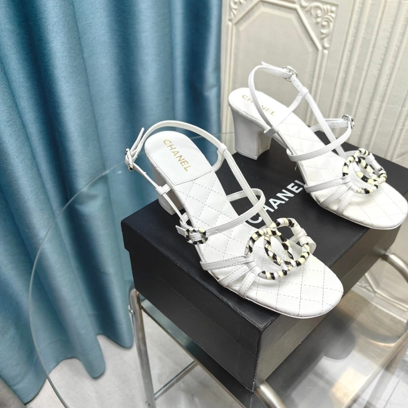 Cozy Chxnxl Sandals 131108