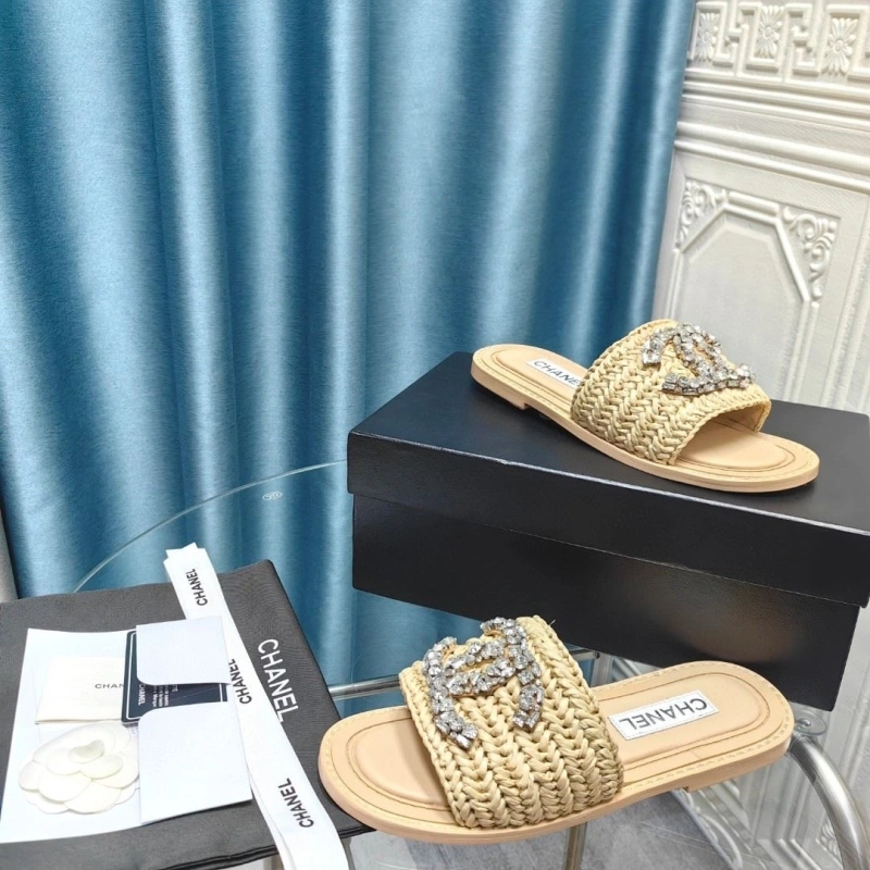 Soft Chxnxl Slippers 130585