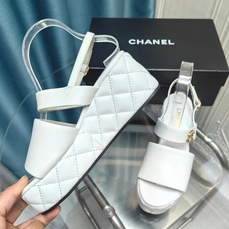 Chxnxl Sandals Bold 131094