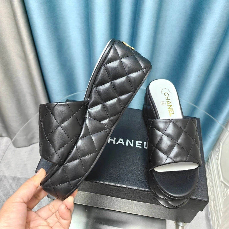 Vibrant Chxnxl Sandals 131099