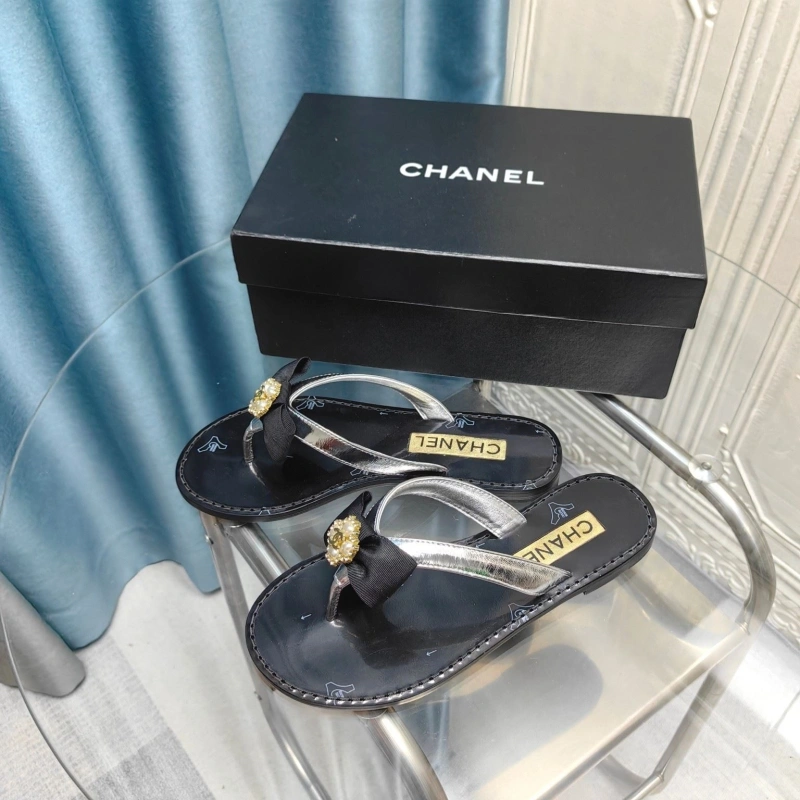 Elegant Chxnxl Slippers 130581