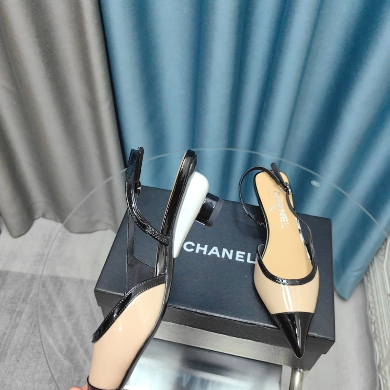Flexible Chxnxl Sandals 131084