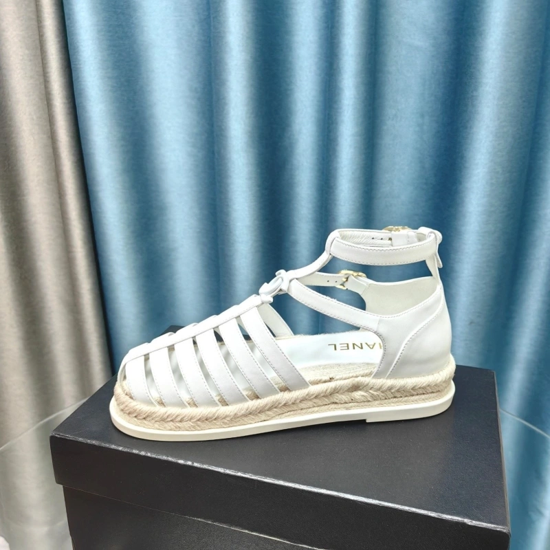 Chxnxl Sandals AllSeason 131071