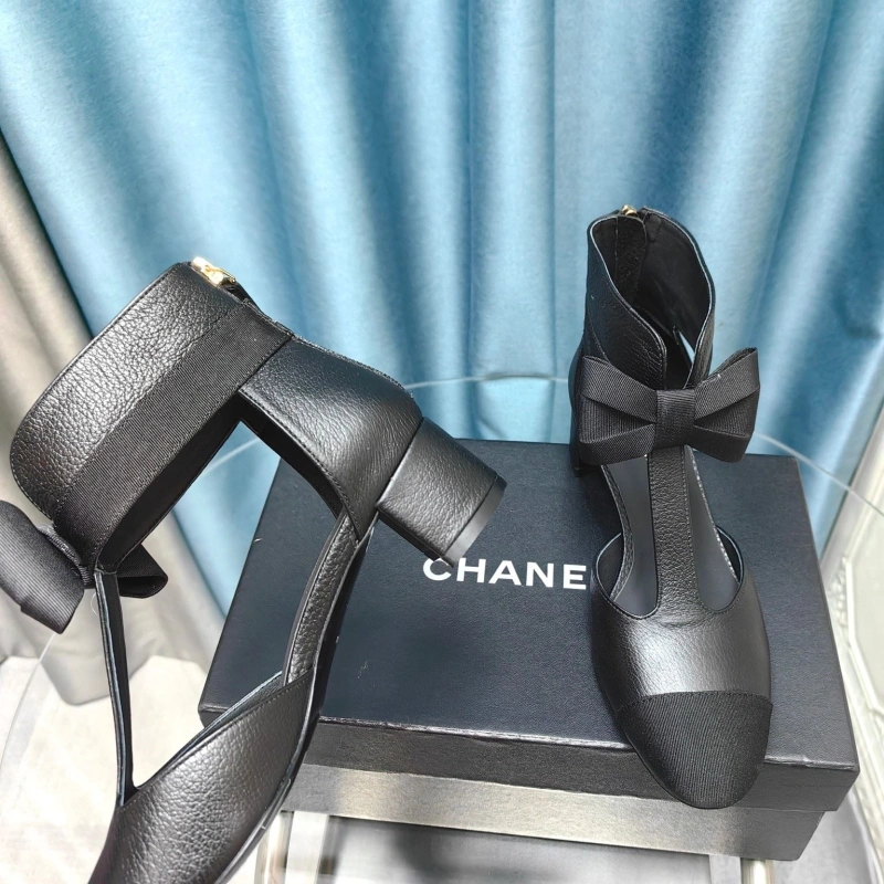 Chxnxl Sandals Vibrant 131057