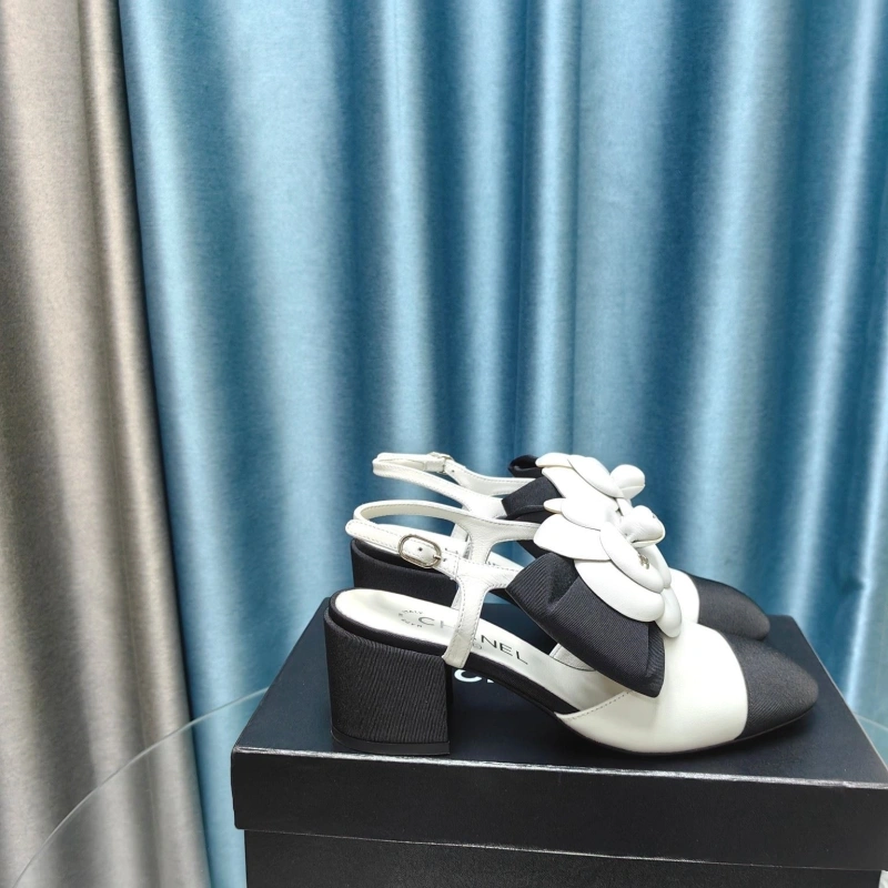 Fashionable Chxnxl Sandals 131048